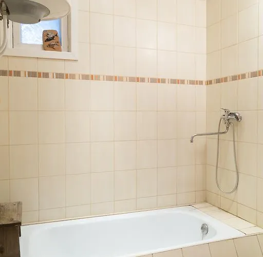 Kaevu House بيت للعطل *