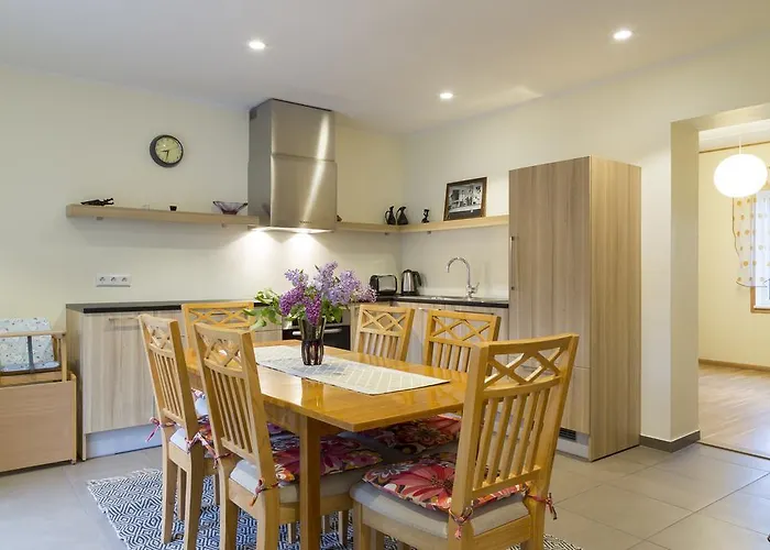 Kaevu House بيت للعطل بارنو