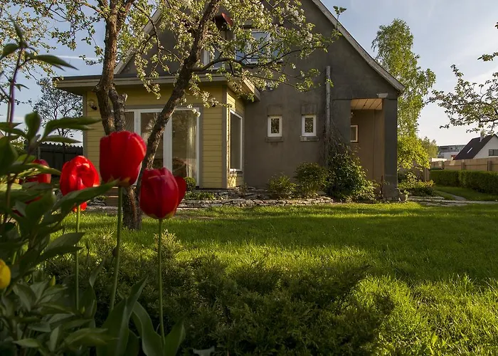 Kaevu House * بارنو